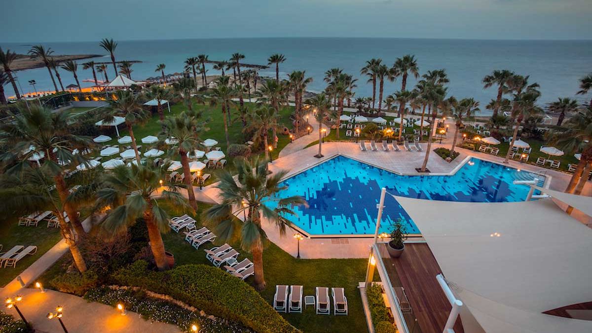 Louis Imperial Beach Cypr