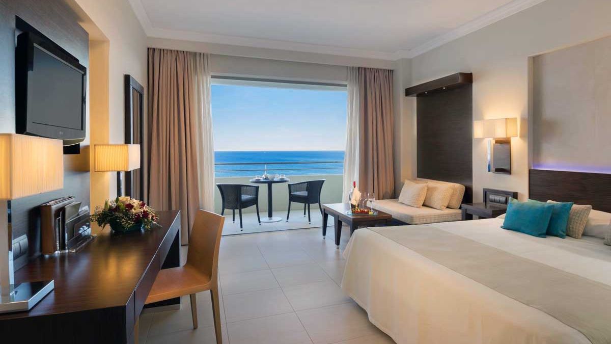 Polskie Biuro Podr&oacute;ży oferty Cypr