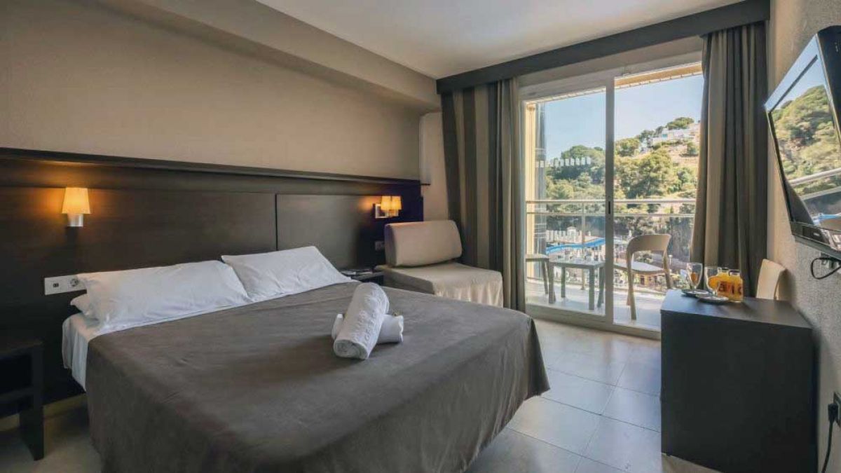 Rosamar Garden Resort - pok&oacute;j