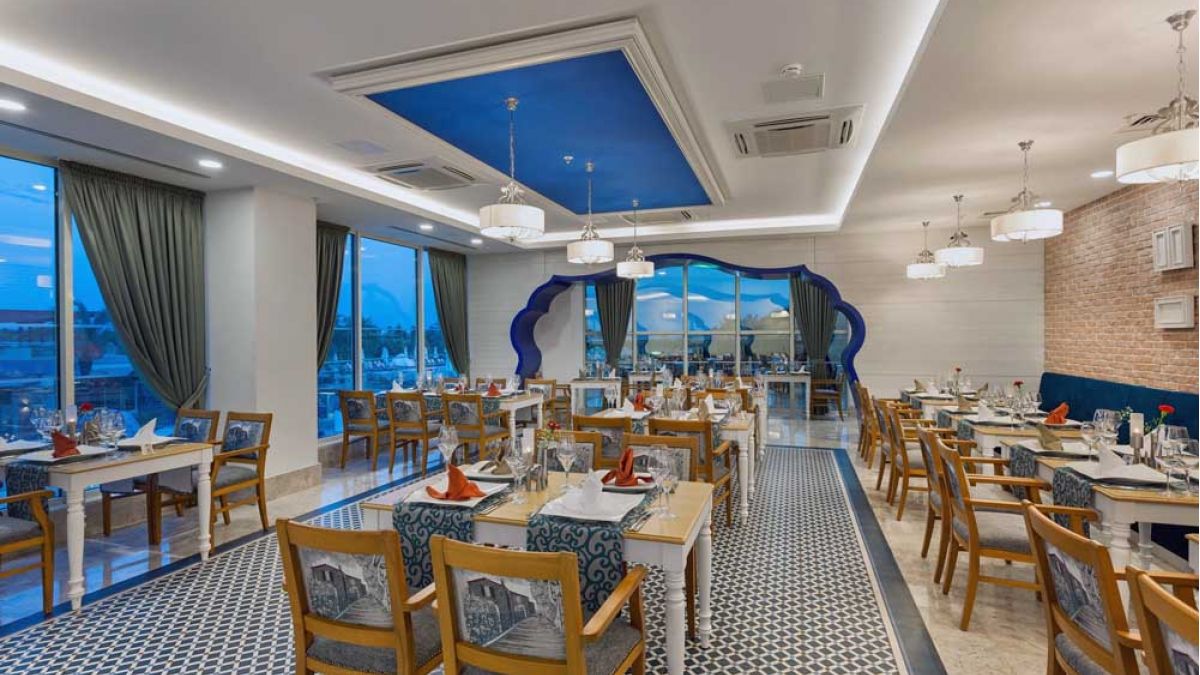 Sherwood Exclusive Lara - restauracja