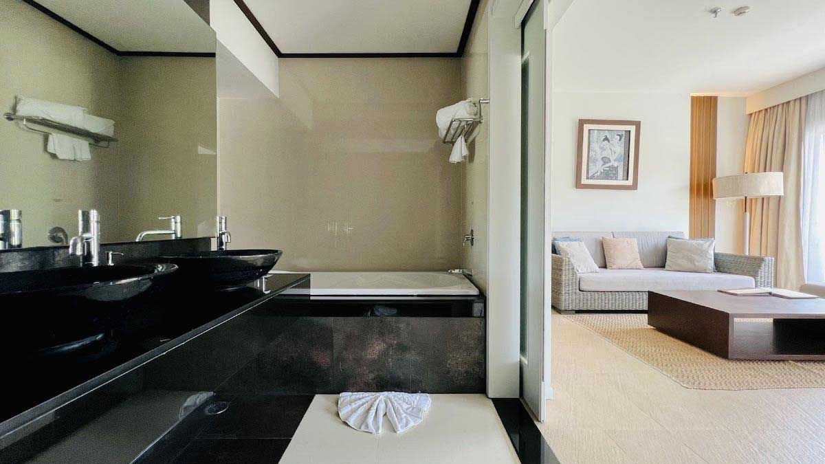 Cape Panwa Hotel - pok&oacute;j