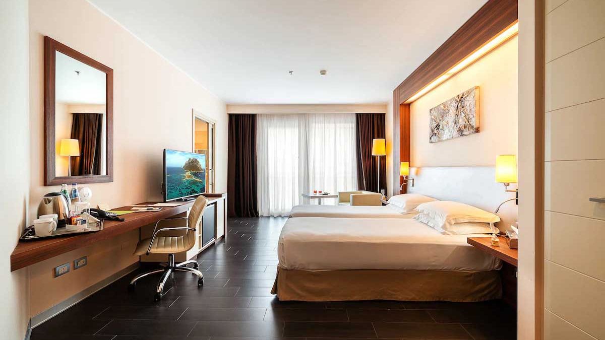 DoubleTree by Hilton Hotel Olbia - pok&oacute;j