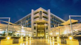 Leonardo Laura Beach & Splash Resort - wejście