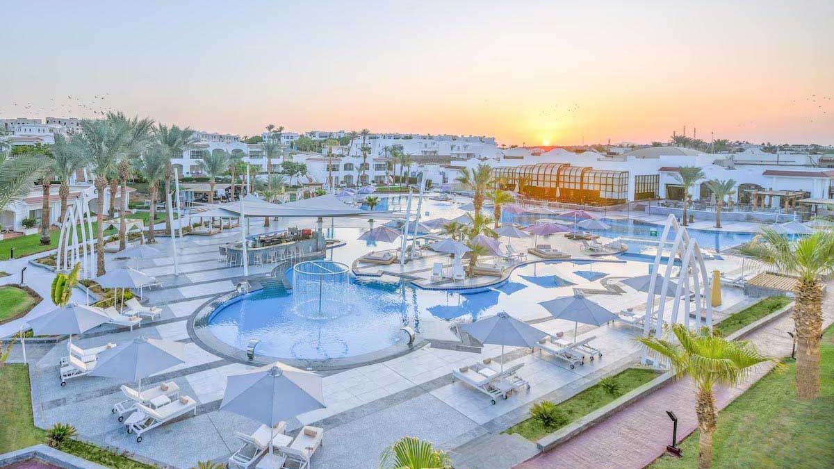 Jaz Sharm Dreams - basen