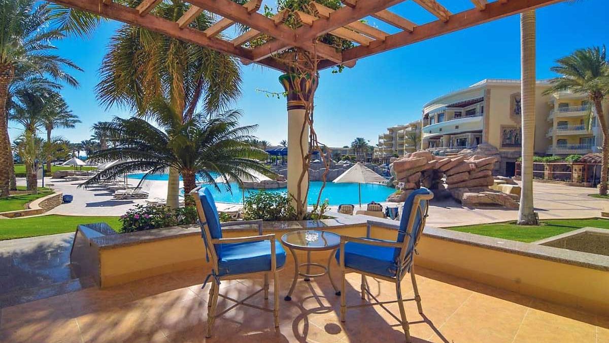 Palm Royale Resort Soma Bay