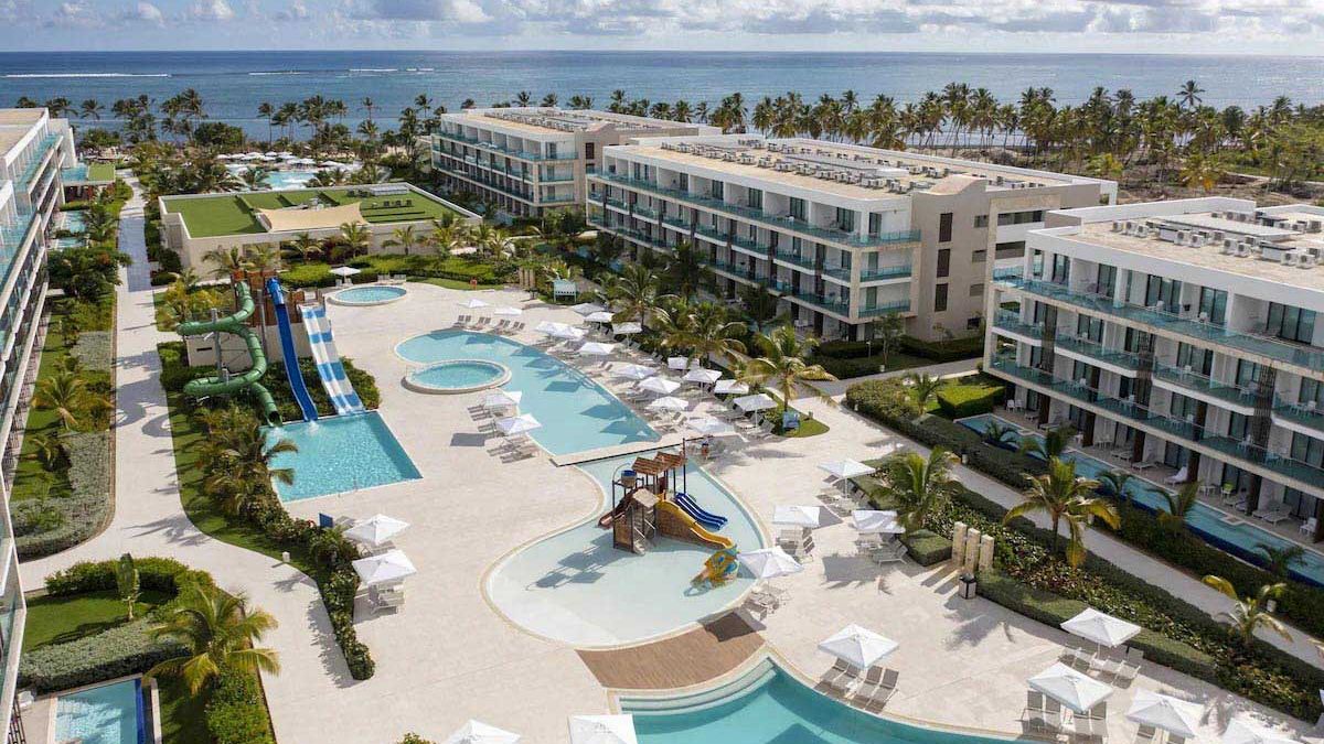 Serenade Punta Cana Beach & SPA Resort - basen