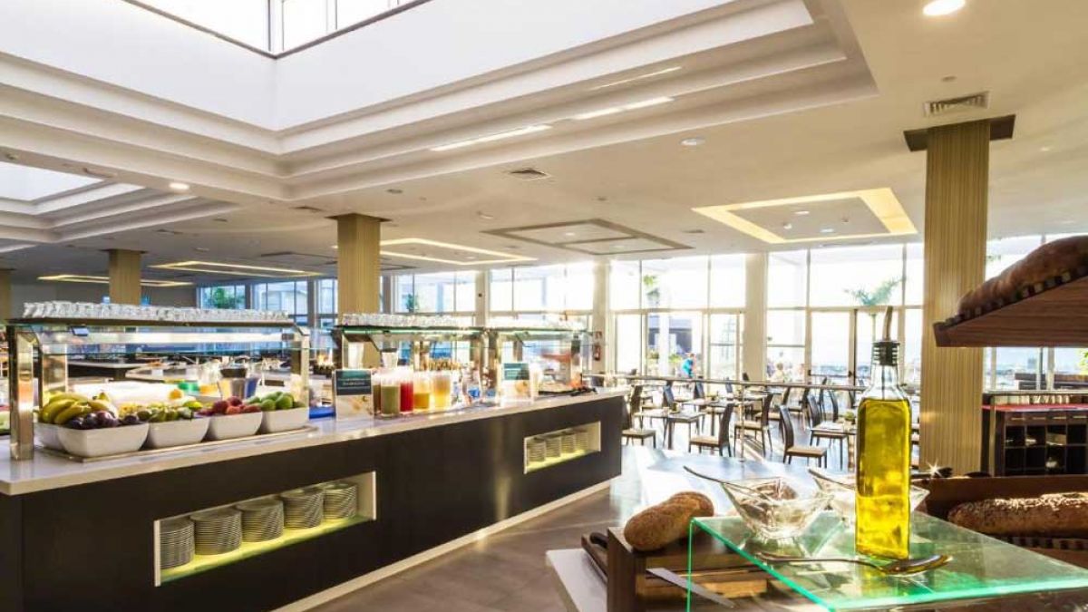 Royal Palm Resort & SPA - bufet