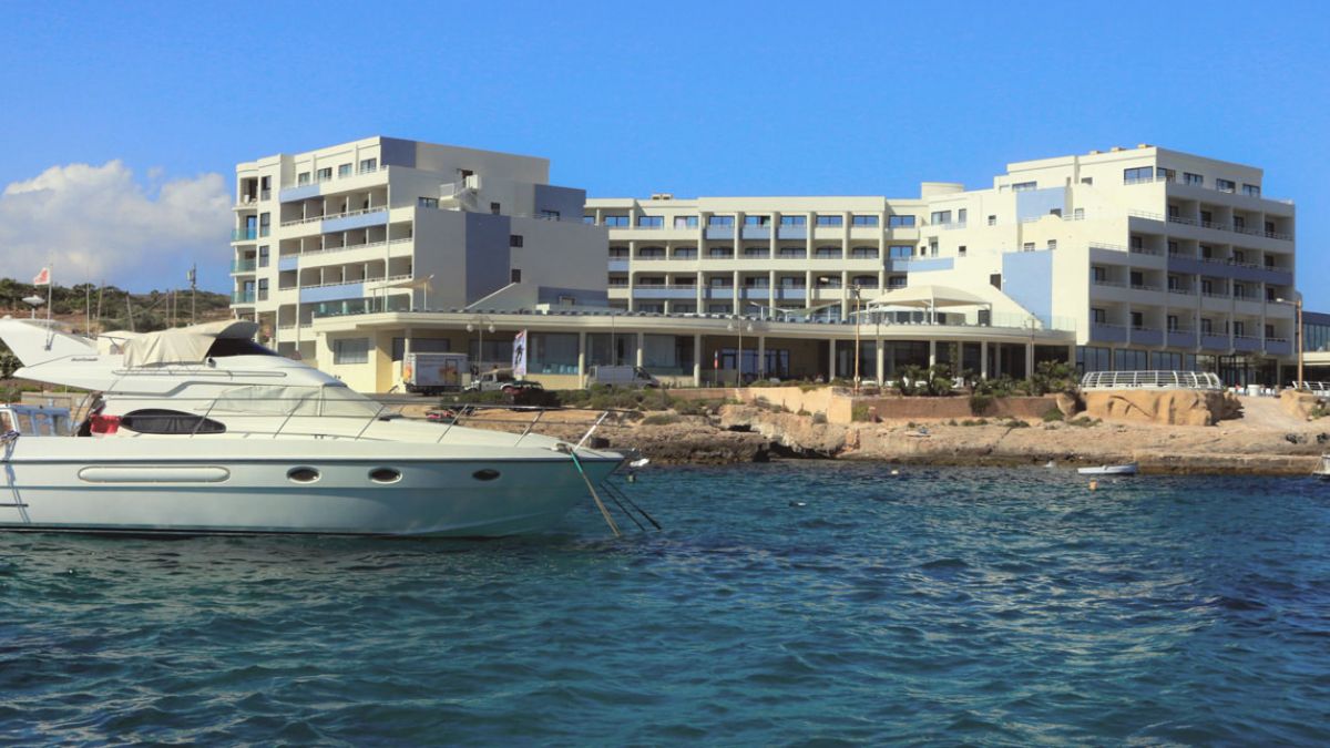 Malta wyloty z Londynu