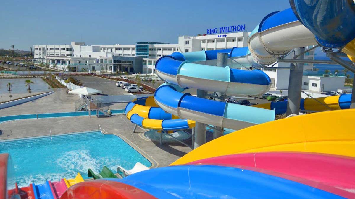 King Evelthon Beach Hotel & Resort - zjeżdżalnie