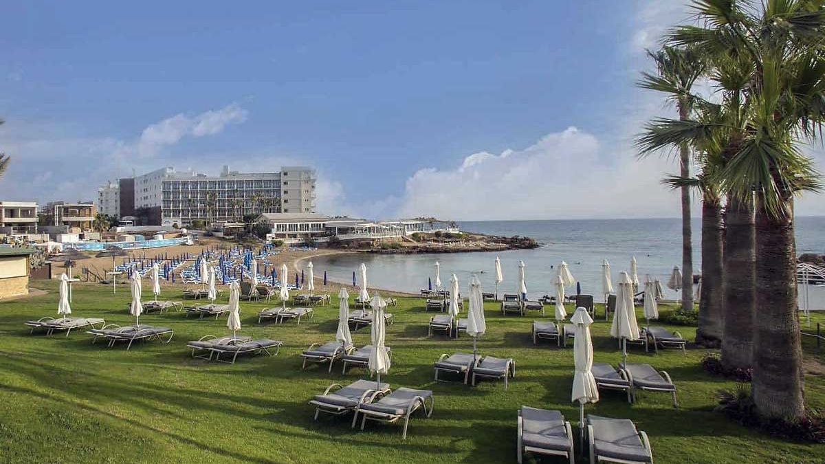 Cypr oferty Polskie Biuro podr&oacute;ży