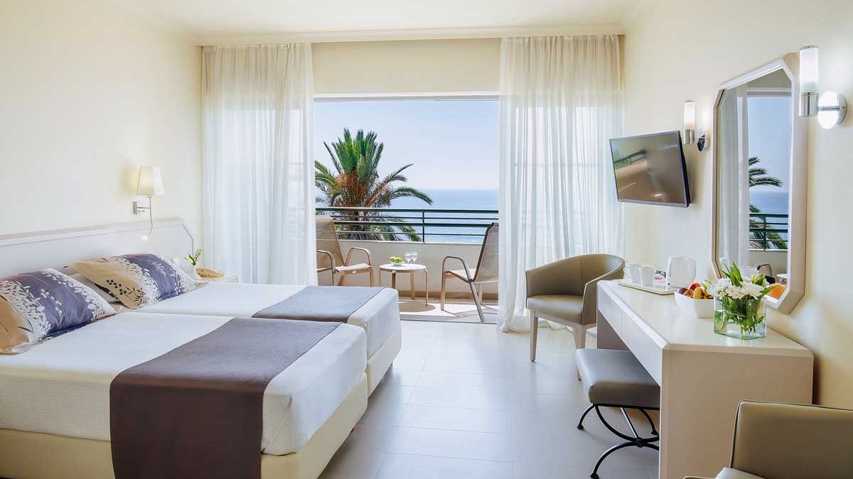 Polskie Biuro Podr&oacute;ży oferty Cypr