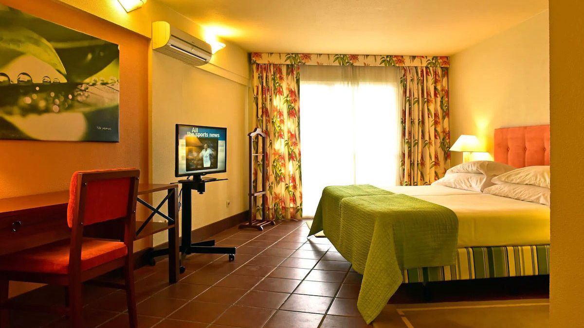 Pestana Ocean Bay Resort - pok&oacute;j