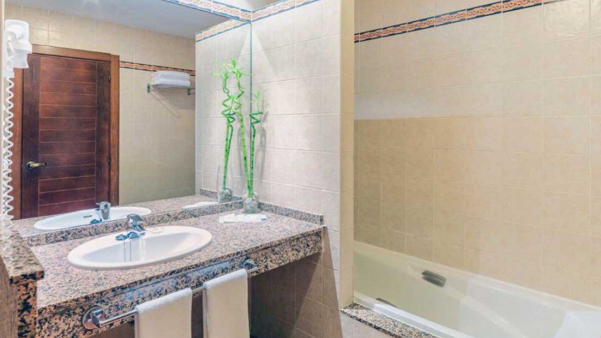 Occidental Jandia Playa - łazienka