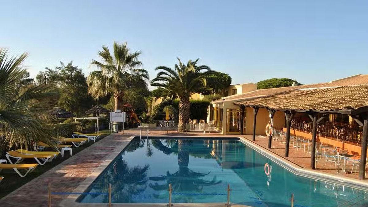 Pinhal do Sol - basen