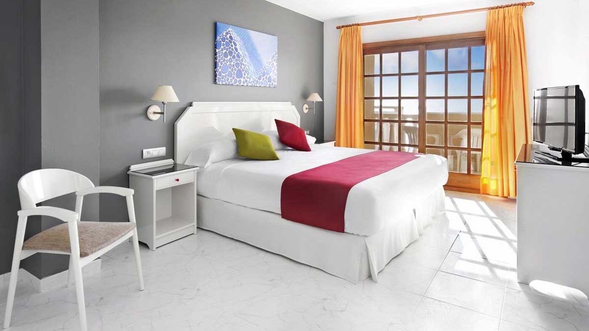 Elba Castillo San Jorge & Antigua -  pok&oacute;j