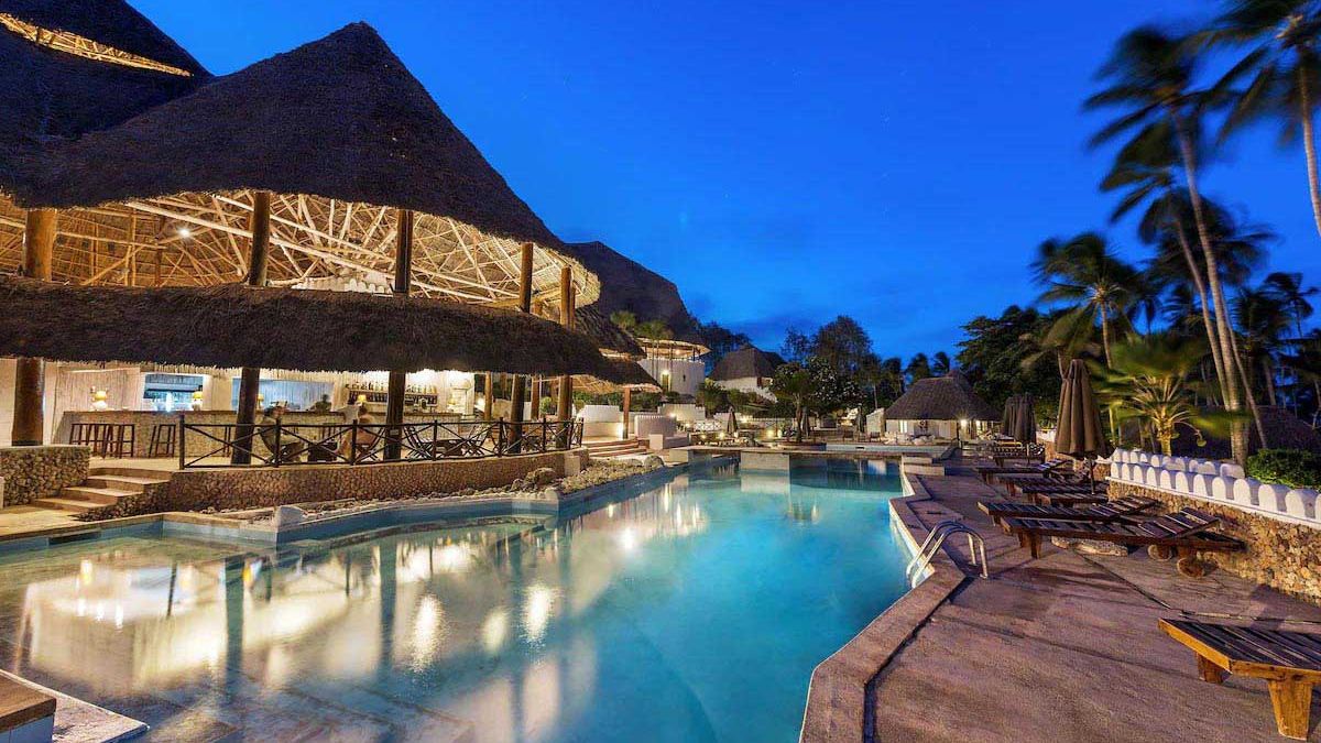 Diamonds Mapenzi Beach - basen