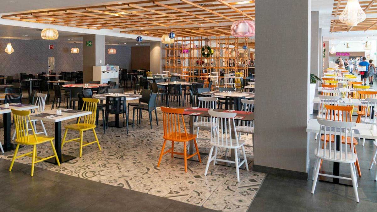 St. George Beach Hotel & Spa Resort - bufet