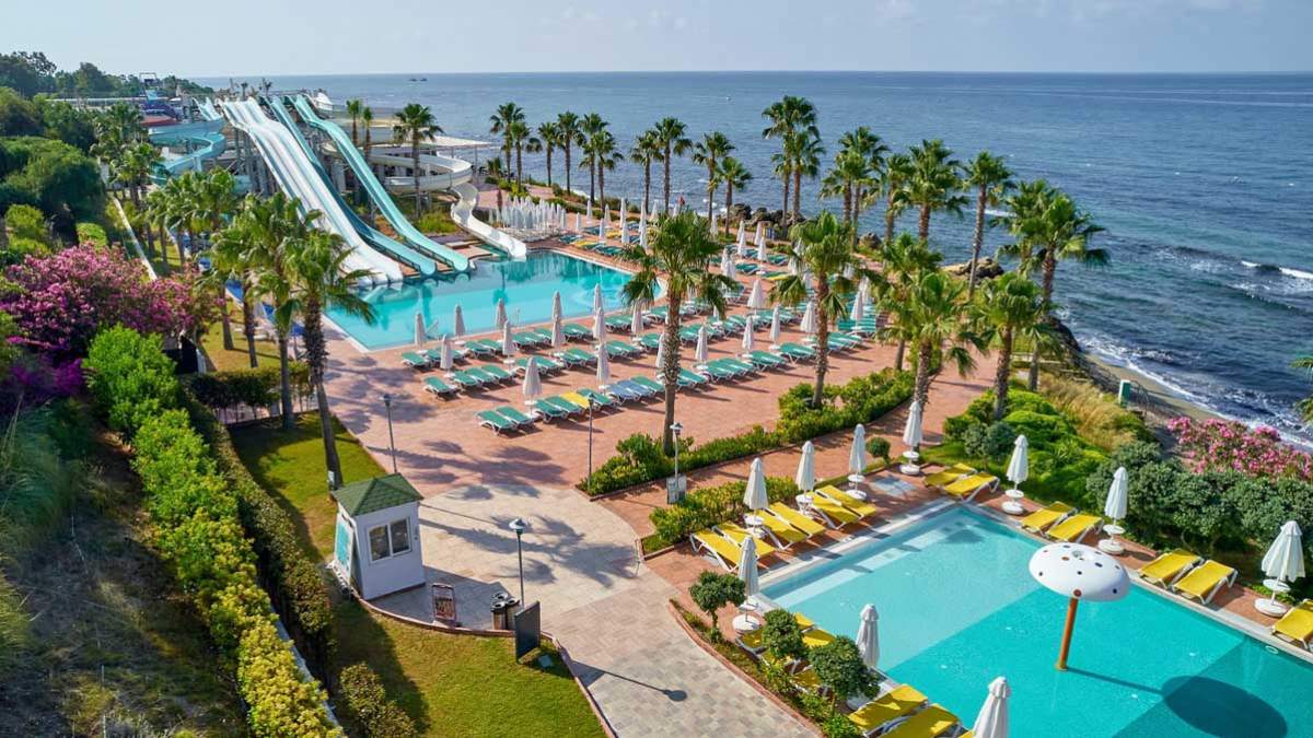 Vikingen Infinity Resort & SPA - basen