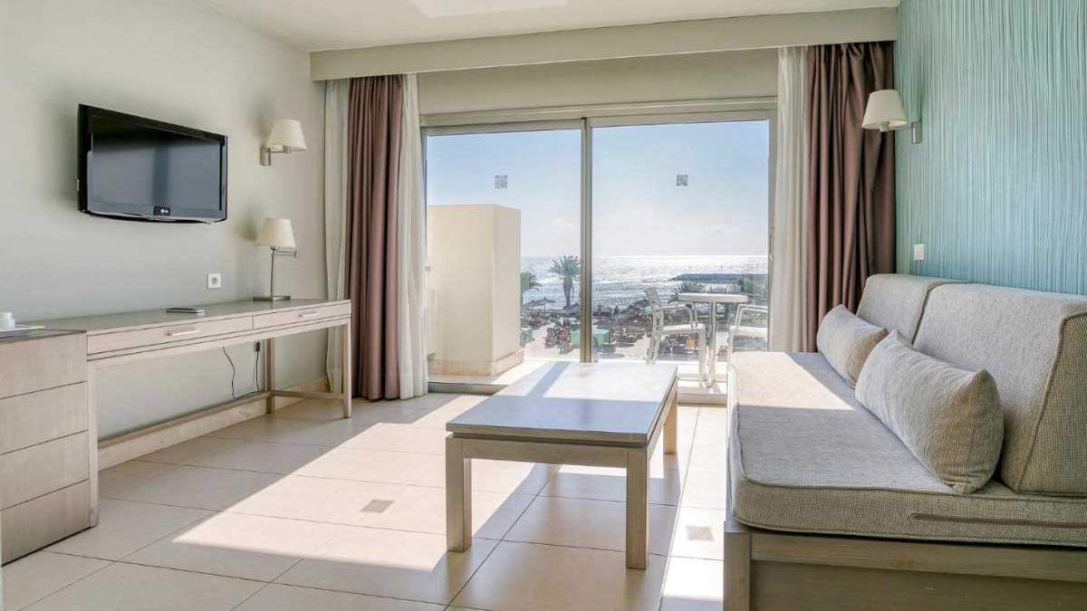 HD Beach Resort & Spa - pokój