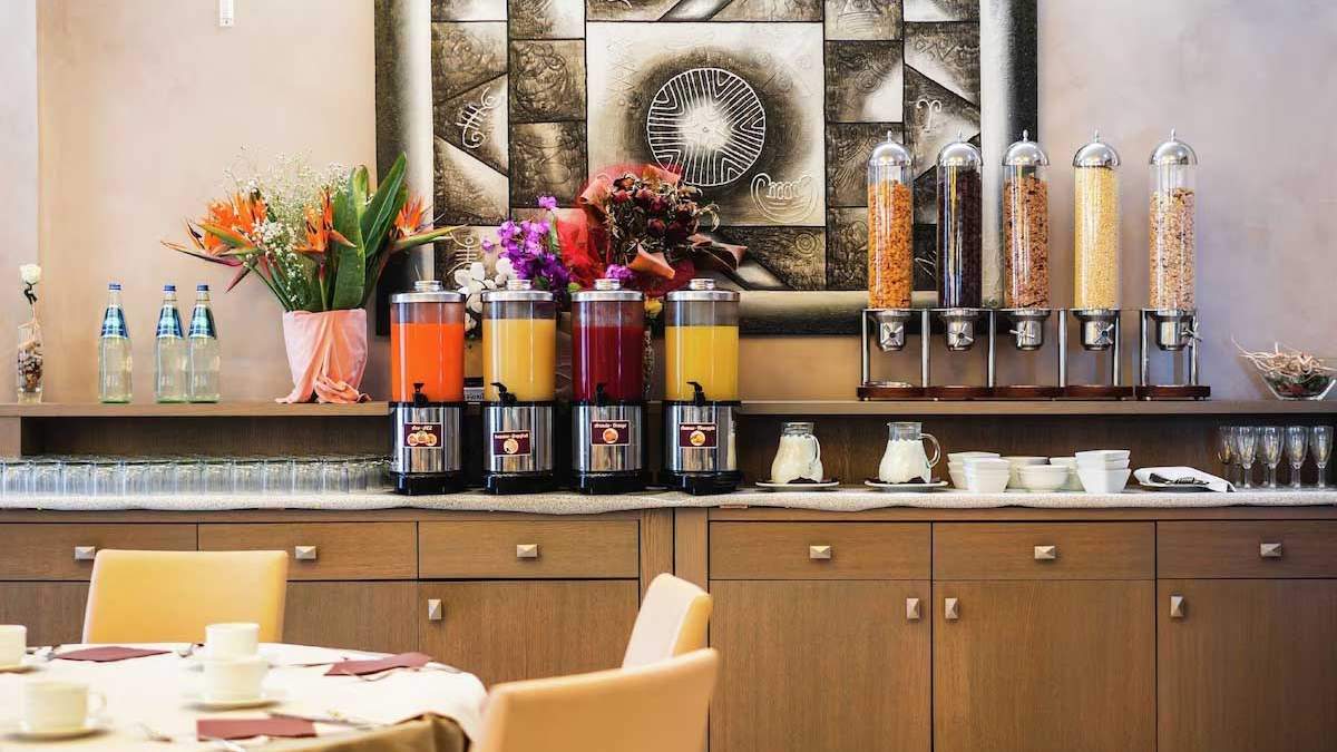 DoubleTree by Hilton Hotel Olbia - bufet