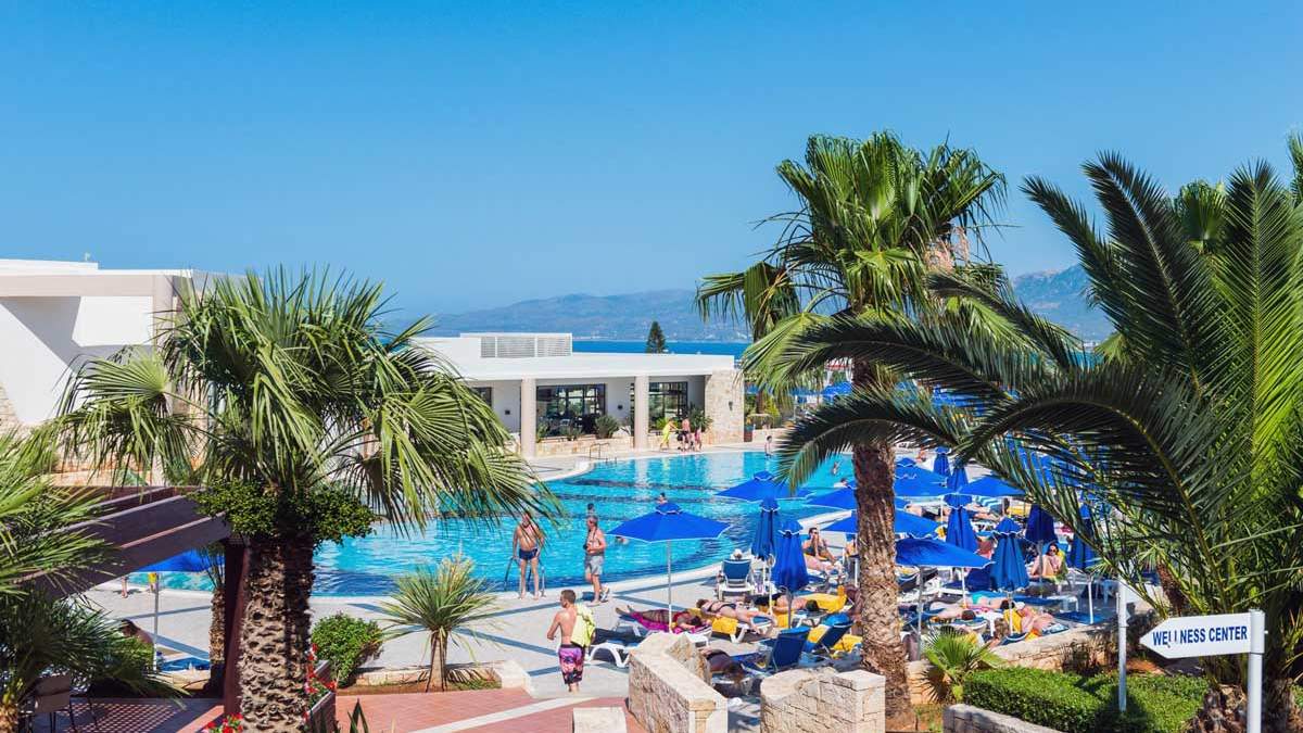Grand Hotel Holiday Resort - basen