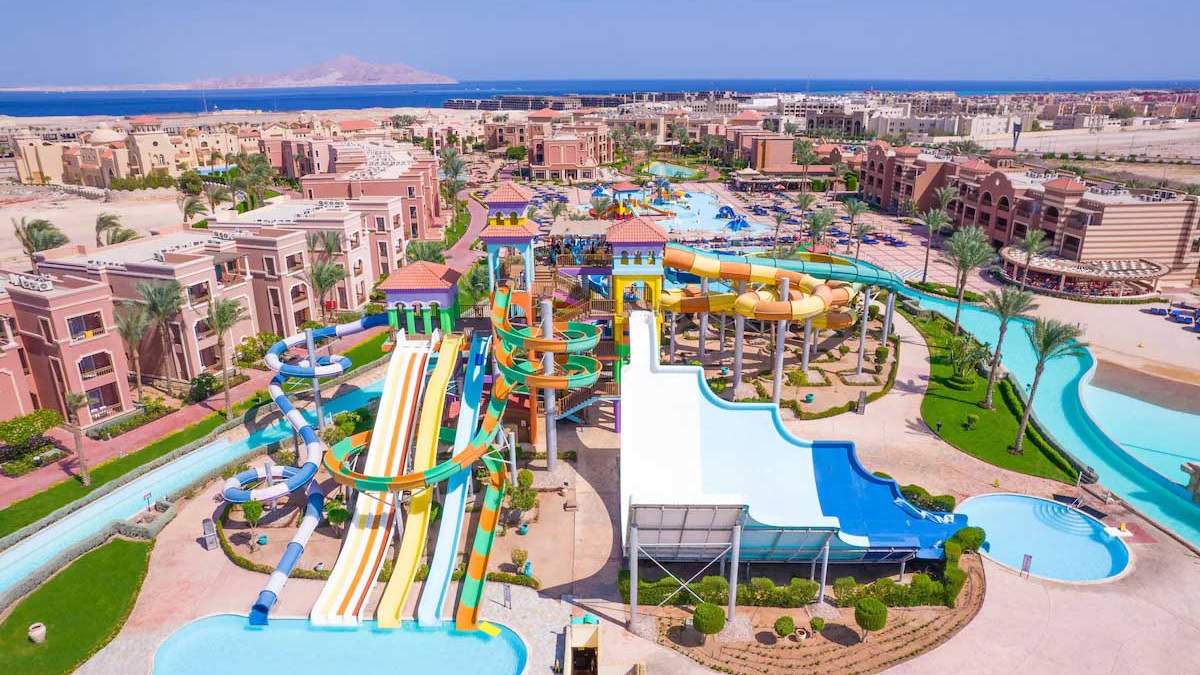 Charmillion Club Aqua Park - zjeżdżalnie