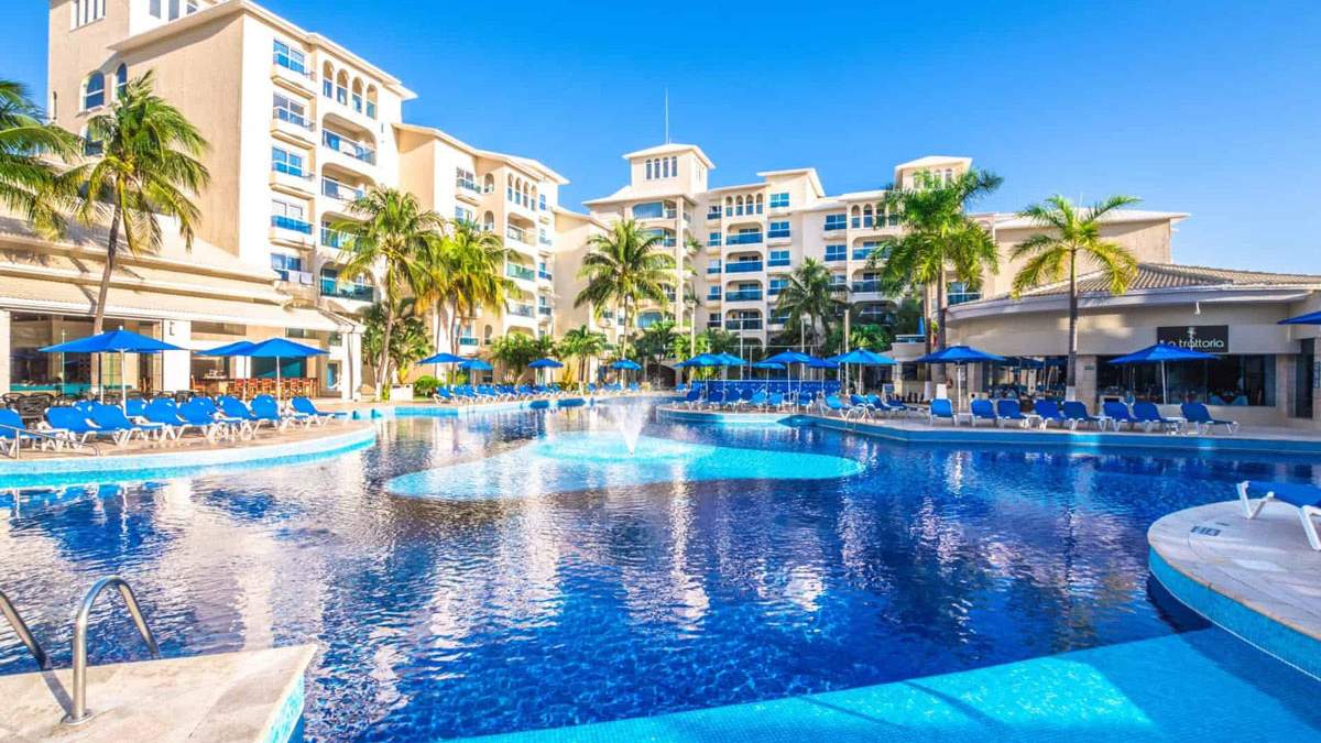 Occidental Costa Cancun - basen