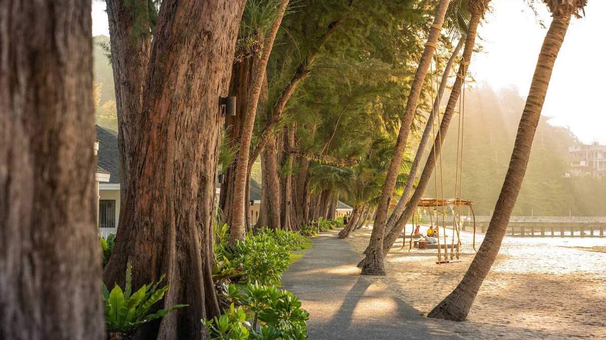 Thavorn Beach Village Resort & Spa - plaża