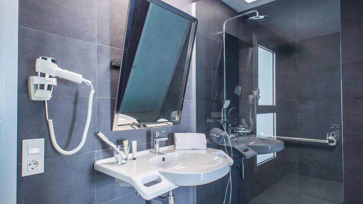 Hotel COOEE Taimar - pokój