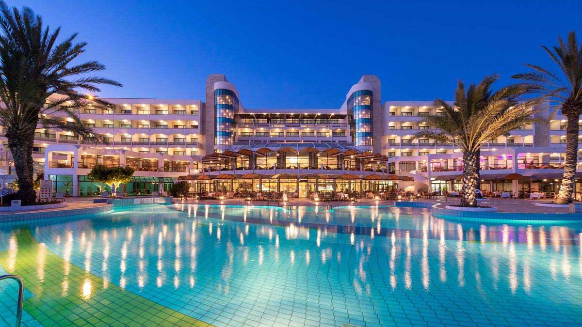 Constantinou Bros Athena Beach - basen