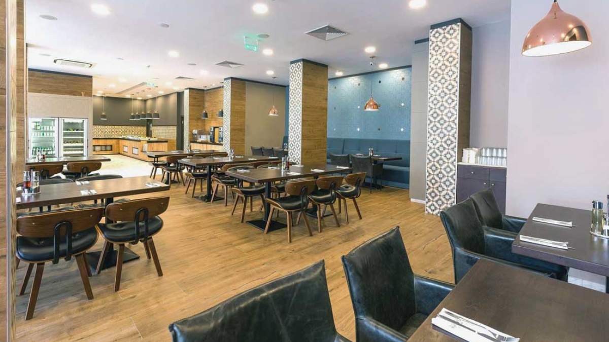 Best Western Plus Premium Inn - bufet