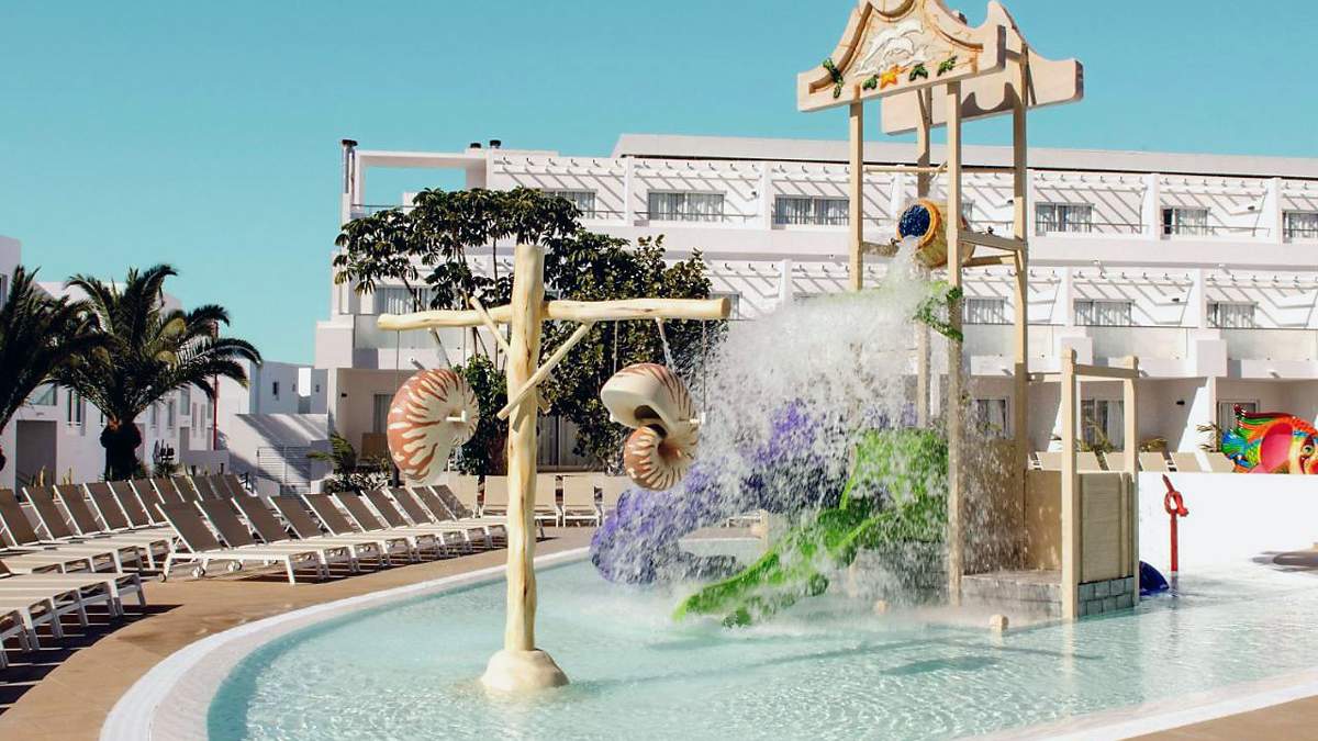 Lanzarote wyloty z Uk