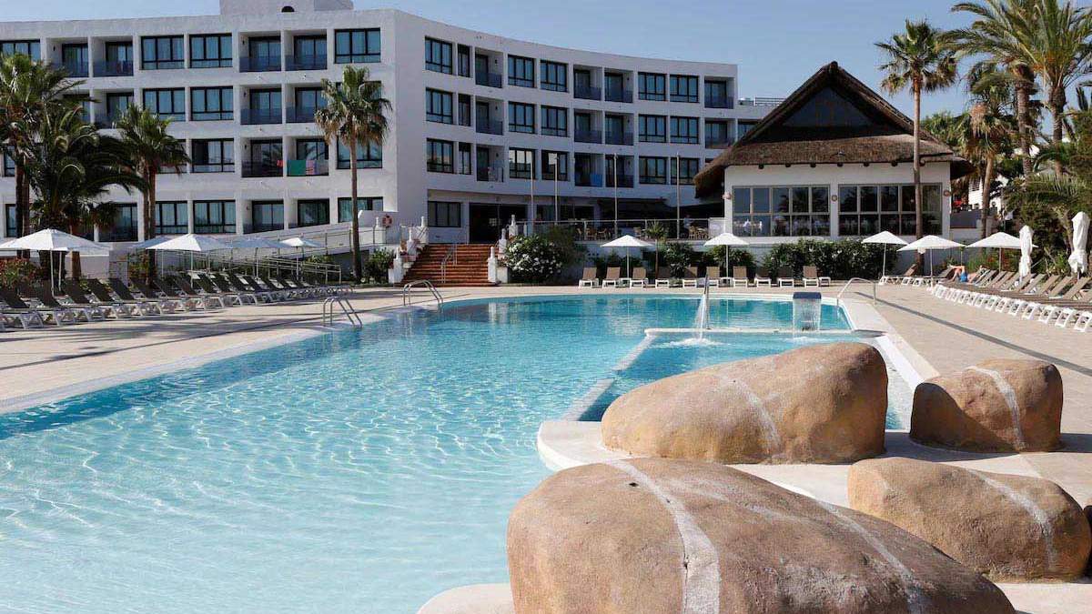 Marvell Club Aparthotel - basen