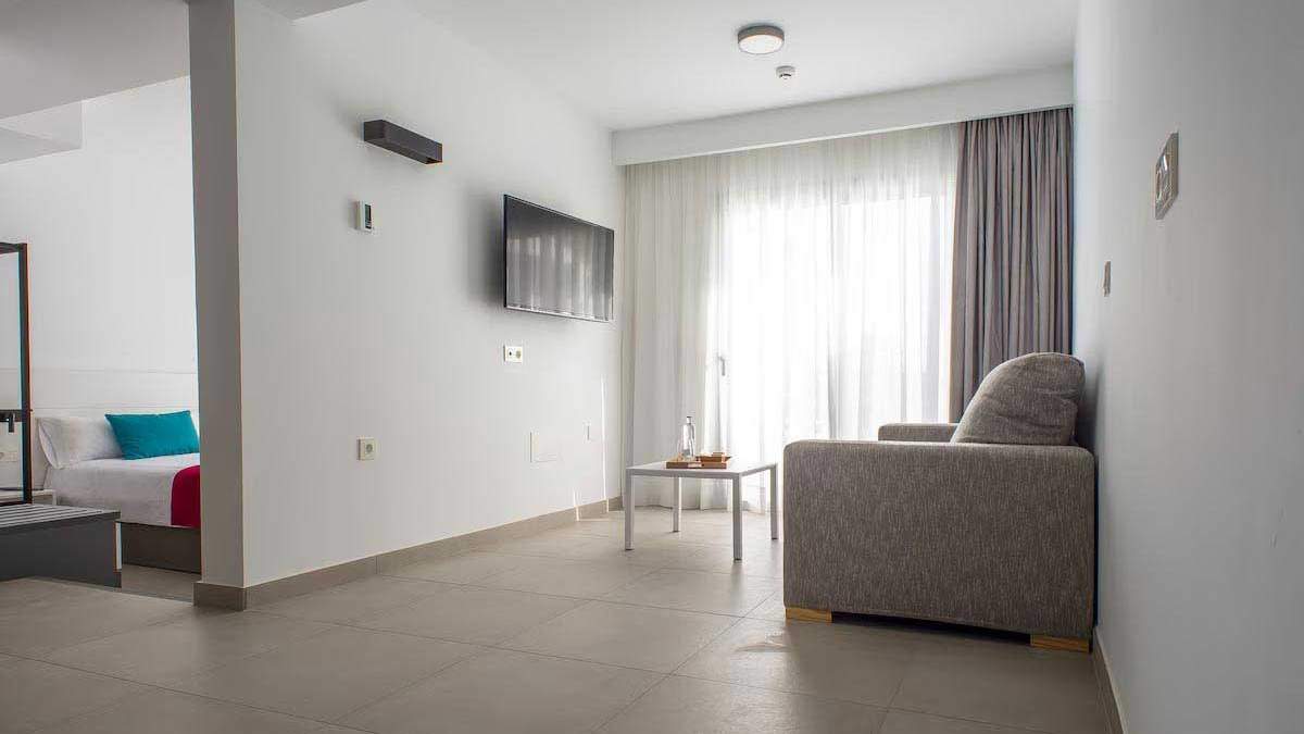 Hotel COOEE Taimar - pokój