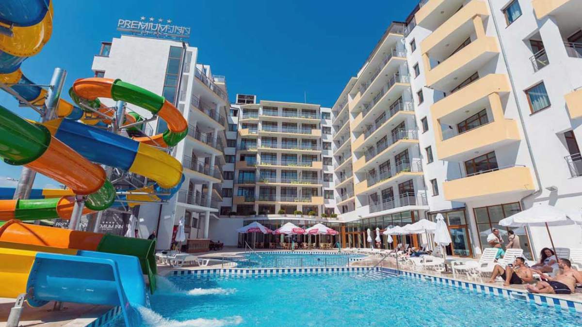 Best Western Plus Premium Inn - basen