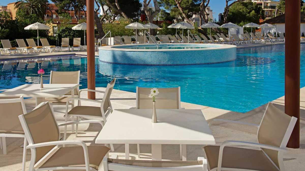 Iberostar Cristina - basen