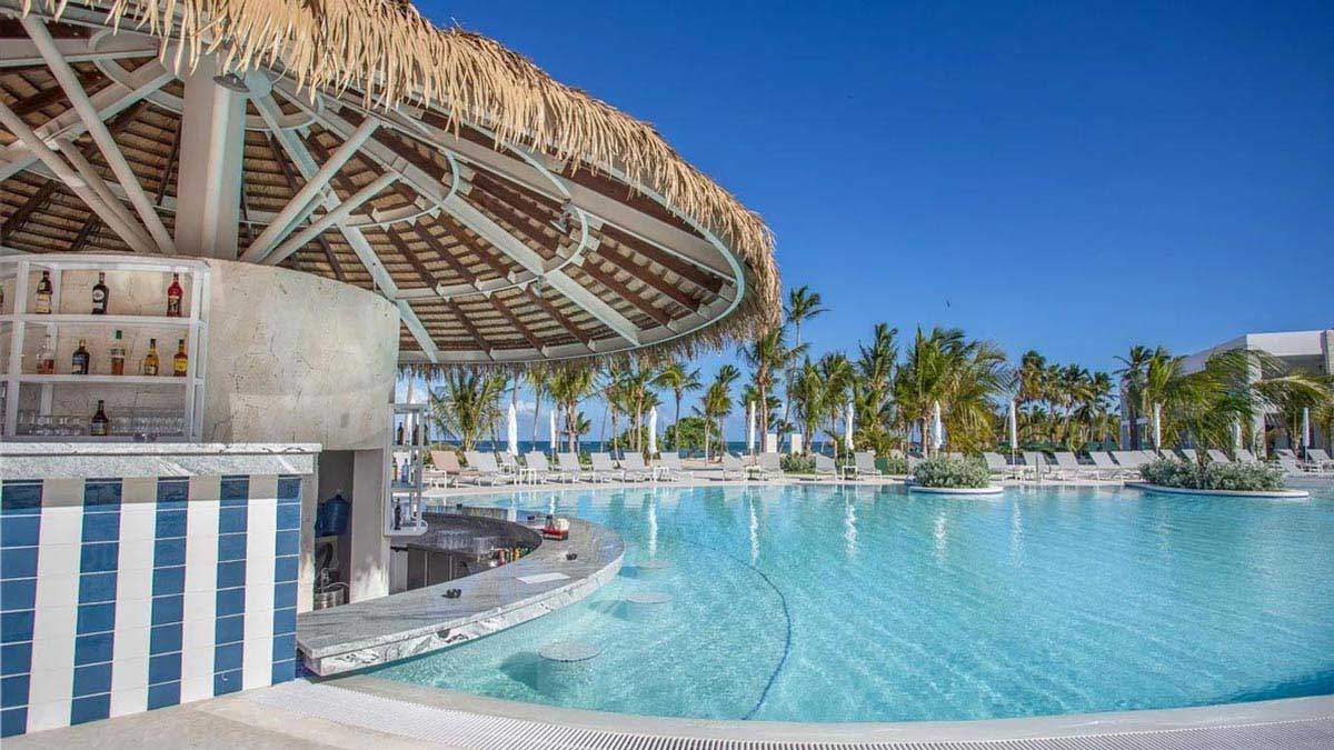 Serenade Punta Cana Beach & SPA Resort - basen