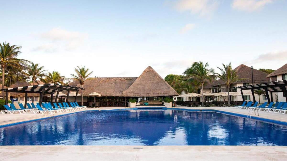 Allegro Playacar - basen