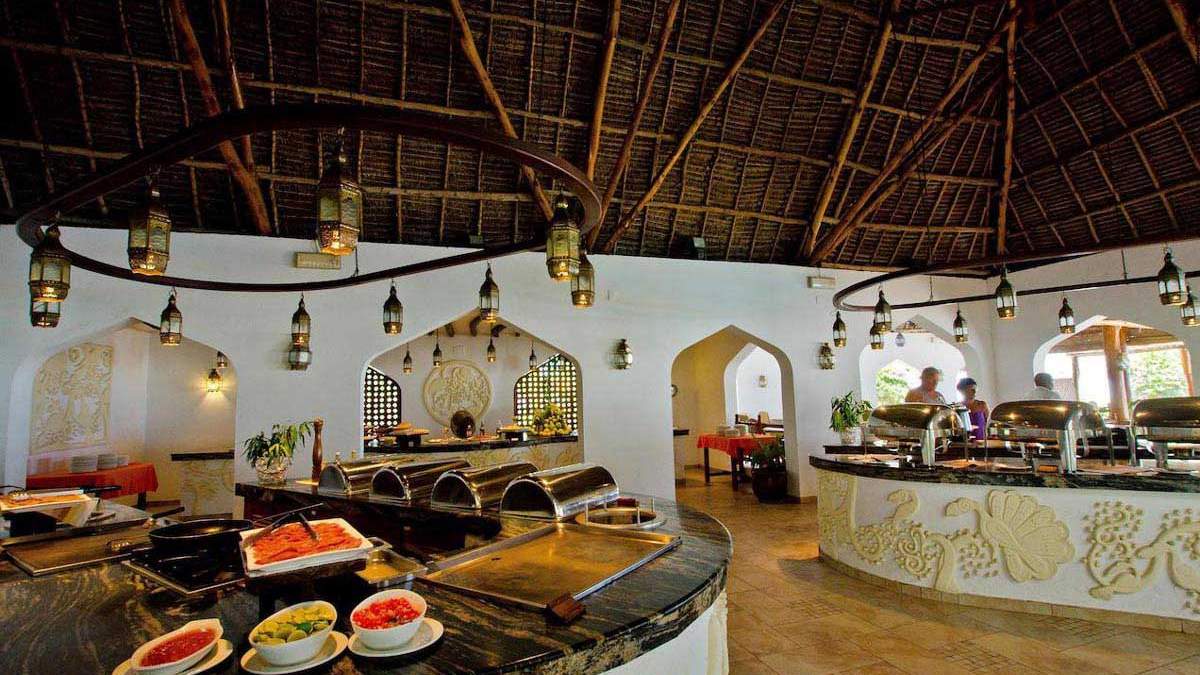 Sultan Sands Island Resort - bufet
