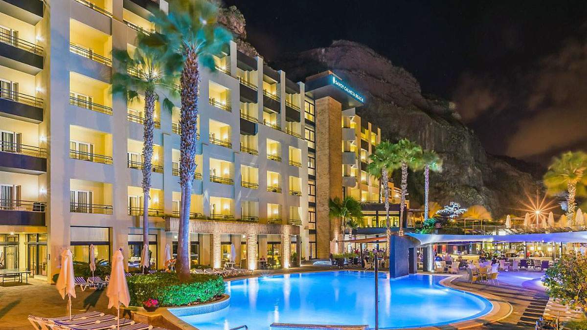Hotel Calheta Beach